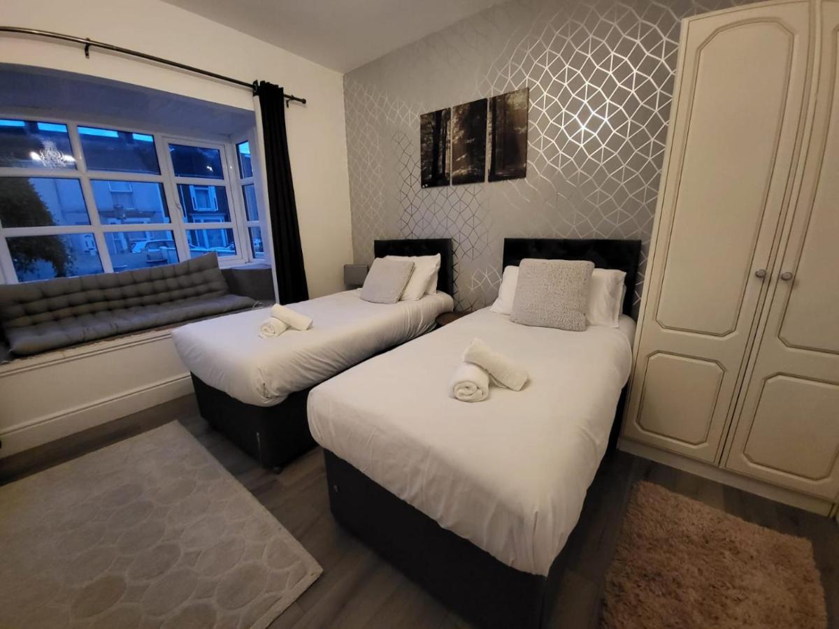 City Centre Room, Wifi, Share Facility Swansea Extérieur photo