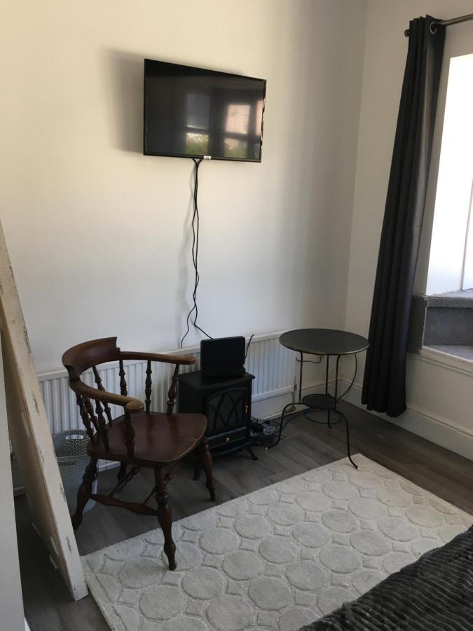City Centre Room, Wifi, Share Facility Swansea Extérieur photo
