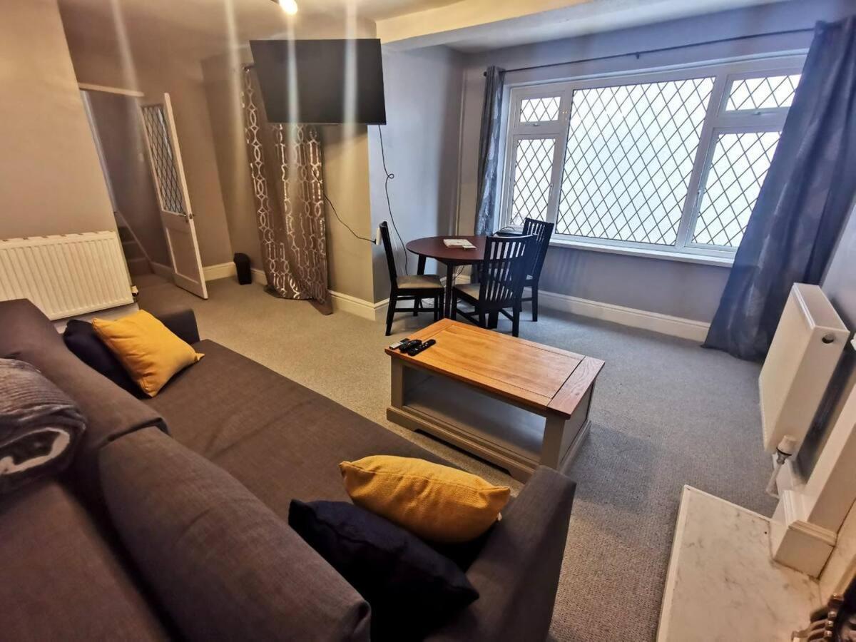 City Centre Room, Wifi, Share Facility Swansea Extérieur photo